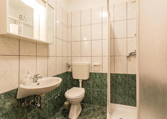 2 Bedroom Lovely In * Pula