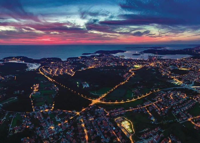 2 Bedroom Lovely In Apartman